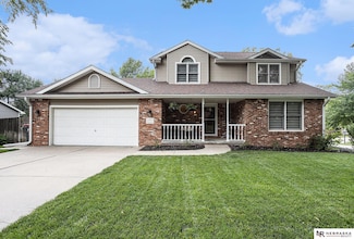 5803 Woodstock Ave, Lincoln, NE 68512