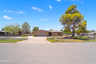 4112 Blackstone Ct, El Paso, TX 79922