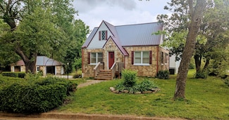 1301 W Main St, West Plains, MO 65775