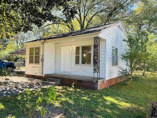 630 Hoover St, Malvern, AR 72104