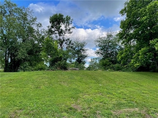 816 E Gay St, Warrensburg, MO 64093