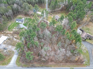 2 Terra Ferma Dr, Egremont, MA 01230