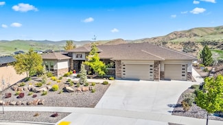 5444 W Parkridge Dr, Boise, ID 83714
