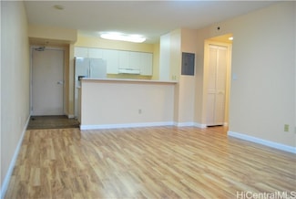 215 N King St Unit 211, Honolulu, HI 96817