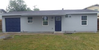 1902 Darcey Dr, Corpus Christi, TX 78416