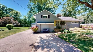 6514 Mardon Dr, Painesville, OH 44077