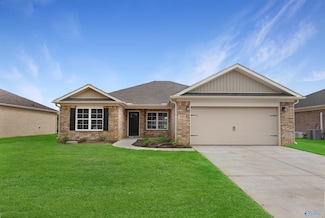 141 Domingues Ave, Meridianville, AL 35759