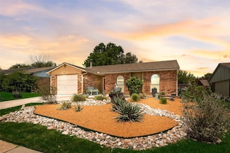 557 Windsor Dr, Allen, TX 75002