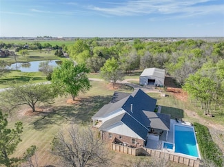 2400 Lost Lake Ln, Yukon, OK 73099