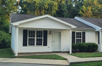 2549 Ambassador Ct, High Point, NC 27265