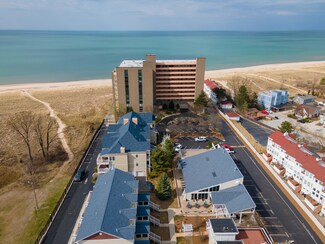 100 Lake Shore Dr Unit 705, Michigan City, IN 46360