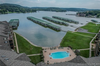 93 Cedar Glen Ct Unit 3C, Camdenton, MO 65020