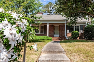 100 Stratford Rd, Greenville, NC 27858