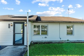 39142 Kendell Dr, Zephyrhills, FL 33542