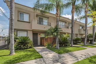 7132 Farralone Ave Unit 203, Canoga Park, CA 91303
