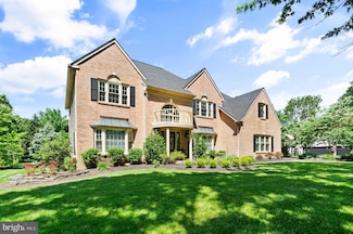 75 Bittersweet Dr, Doylestown, PA 18901
