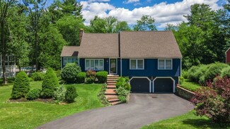 11 Hideaway Ln, Methuen, MA 01844