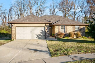 3322 S Cottage Ave, Springfield, MO 65807