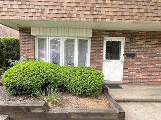 6482 State Rd Unit E1, Cleveland, OH 44134
