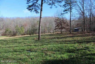 000 Barrett Mill Rd, Wytheville, VA 24382