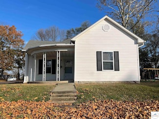 1301 E 4th St, Sedalia, MO 65301