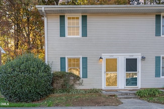 1232 Donaldson Ct, Cary, NC 27511