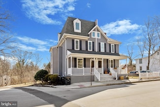 42 E 5th Ave, Collegeville, PA 19426