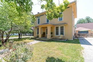 703 Jersey St, Baldwin City, KS 66006