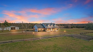 1432 One Mile Ln, Bells, TX 75414