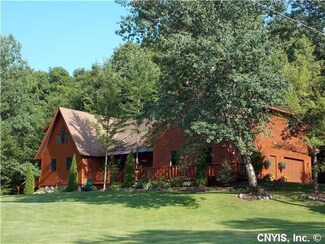 4146 Skyline Dr, Clinton, NY 13323