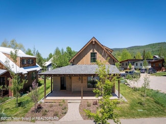9071 Old Jackson Hwy, Victor, ID 83455