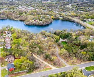 1350 Crestridge Ln, Saint Paul, MN 55123