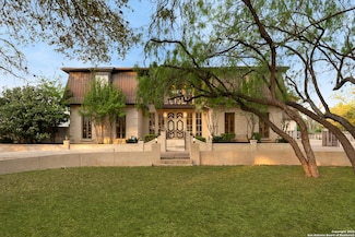 201 Honeysuckle Ln, San Antonio, TX 78213