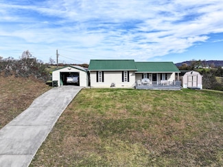 126 Pleasant View Rd, Bulls Gap, TN 37711