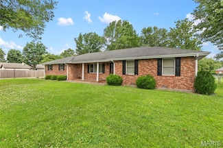 218 Thomas Dr, Sikeston, MO 63801