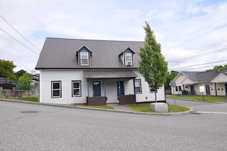 31 Saranac St Unit 33, Littleton, NH 03561