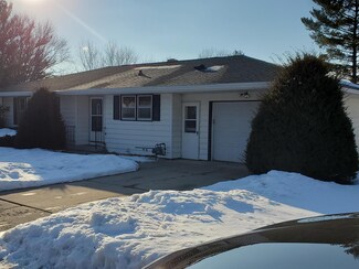 570 N Chestnut St, Platteville, WI 53818