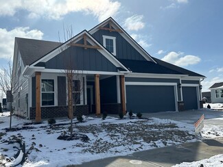127 Creststone Blvd, Westfield, IN 46074
