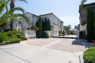 586 S 2nd Ave Unit B, Arcadia, CA 91006