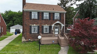 9527 E Outer Dr, Detroit, MI 48213