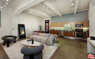 738 S Los Angeles St Unit 302, Los Angeles, CA 90014