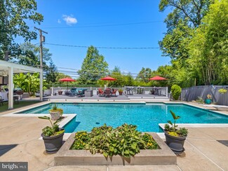 3518 Courtleigh Dr, Windsor Mill, MD 21244