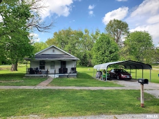 411 W Main St, de Soto, IL 62924