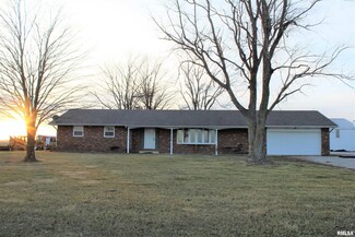 3669 Metcalf Rd, Iuka, IL 62849