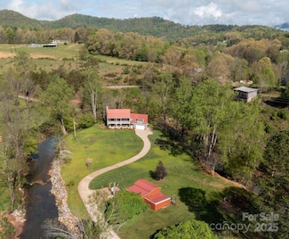 85 Laurel Cove Rd, Candler, NC 28715