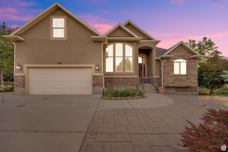 704 S Deer Hollow Dr, Tooele, UT 84074