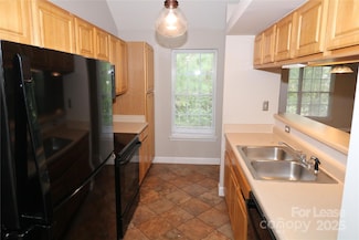 2558 Carya Pond Ln Unit 2P, Charlotte, NC 28212