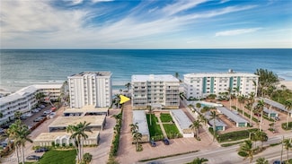 1977 Gulf Shore Blvd N Unit 302, Naples, FL 34102