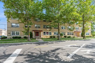 6817 N Ozark Ave Unit 3C, Chicago, IL 60631