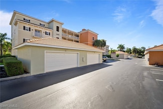 4455 Botanical Place Cir Unit 405, Naples, FL 34112